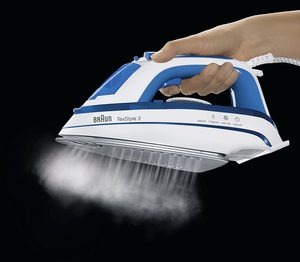 Braun TexStyle 3 Steam Iron's steam output.